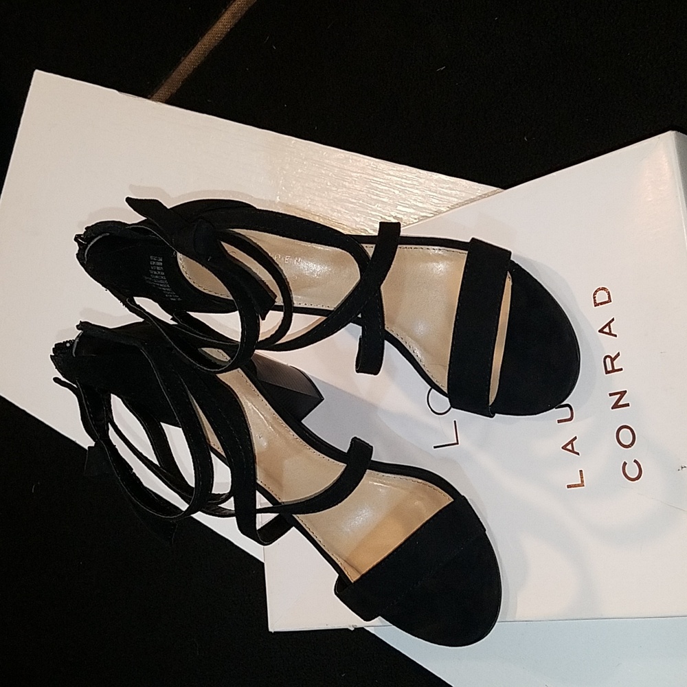 LC Lauren Conrad Elegant Black Strappy HIGH Heels  Worn 1x For 2 Hours